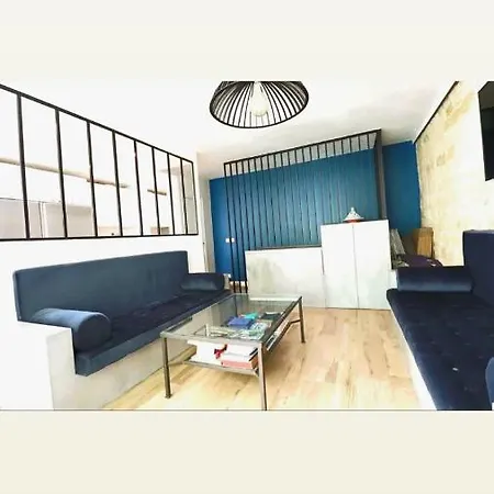 La Maison Bleue *