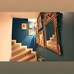 La Maison Bleue