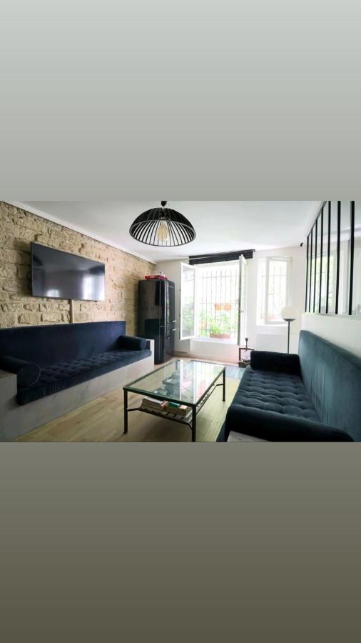 La Maison Bleue * Parigi